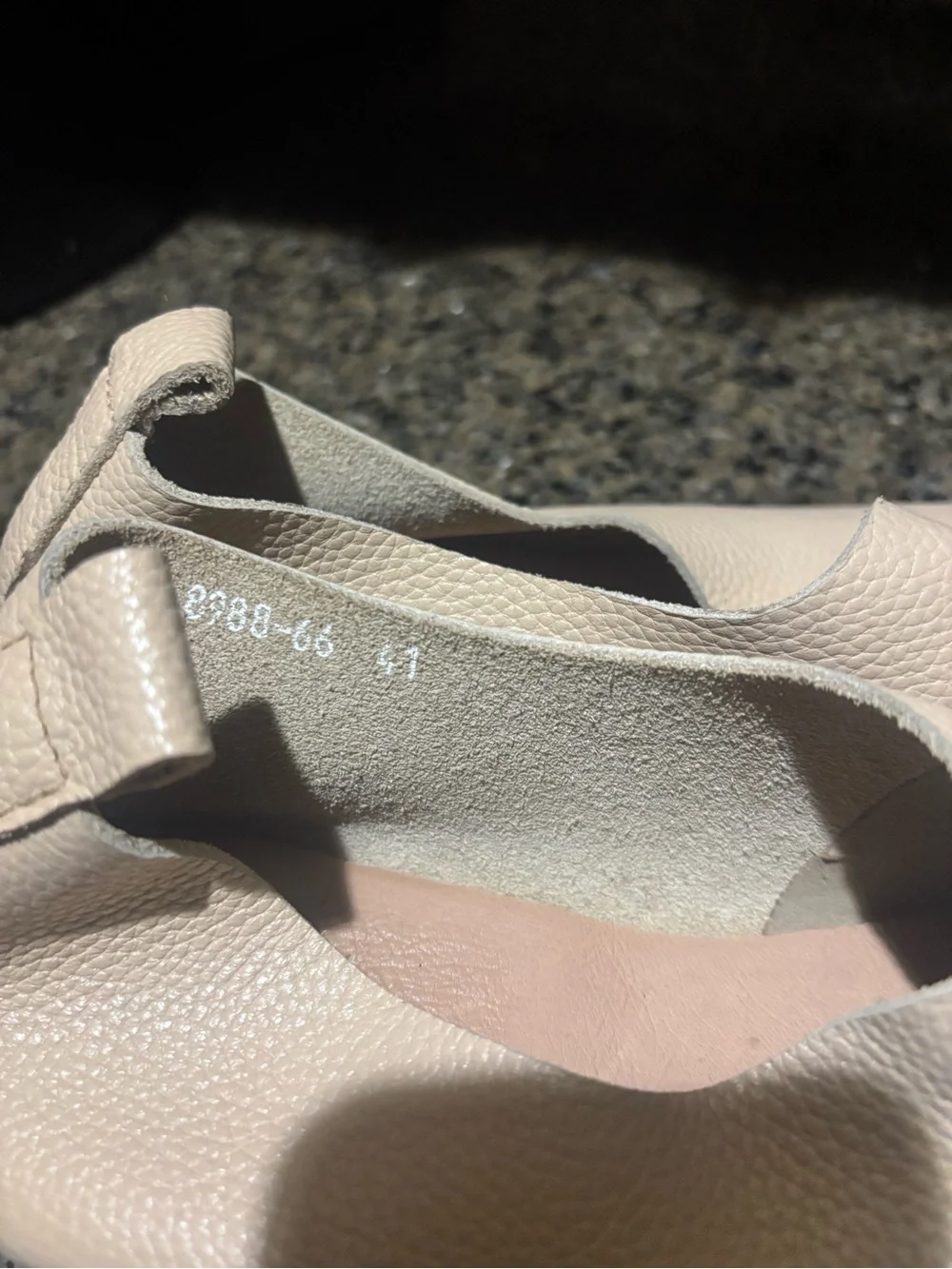 Acropedico Women’s Cream Pebbled Leather Slip-On Flats